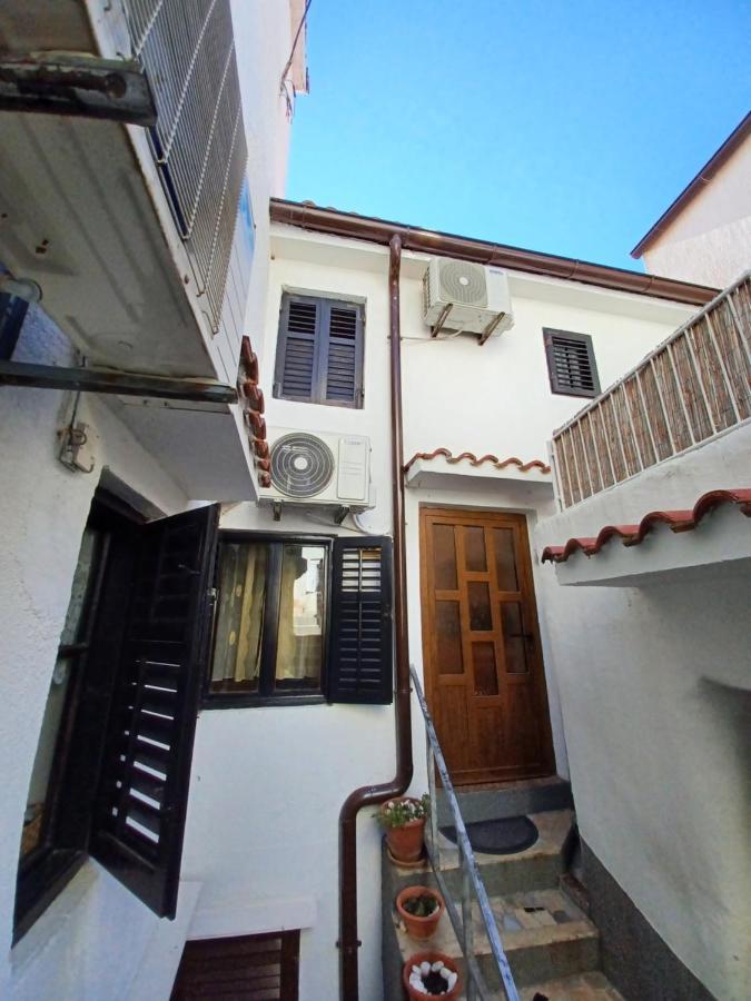 Apartment Mondo บัชกา ภายนอก รูปภาพ
